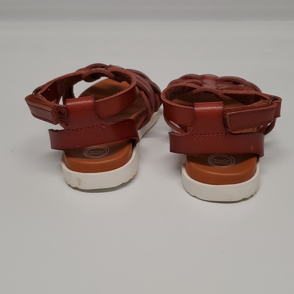 Wonder Nation brown toddler sandals - Picture 3 of 5
